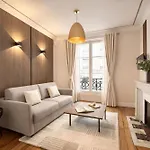 Eiffel Tower - Premium Family Flat With Lift Lejlighed