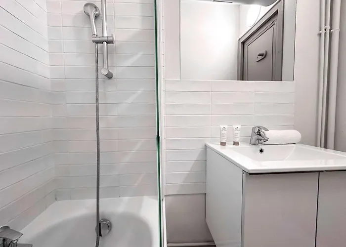 Apartman Eiffel Tower - Premium Family Flat With Lift